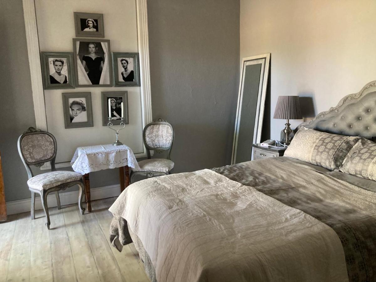 Villa Contessa Beaufort West Exteriör bild