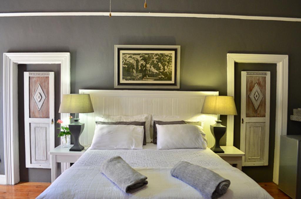 Villa Contessa Beaufort West Exteriör bild